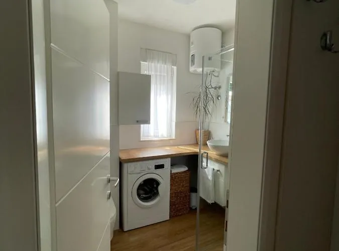 Apartment Trogir City アパート トロギール