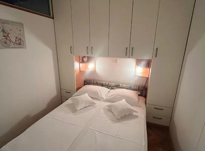 Apartment Trogir City * トロギール