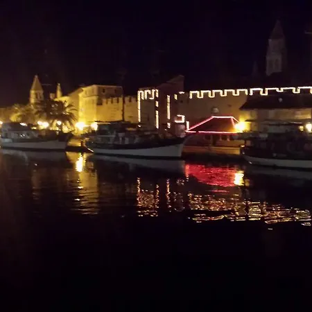 Διαμέρισμα Apartment Trogir City Τρογκίρ