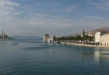 Apartment Trogir City * Trogir