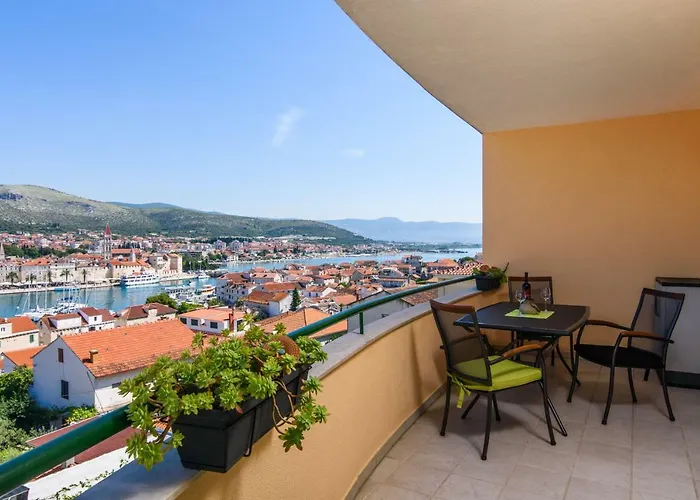 Apartment Trogir City * Trogir